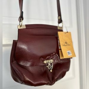 New with tags beautiful Patricia Nash leather